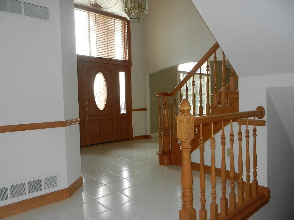 4410 Forest Road Davenport, IA 52807 - Photo 3 of 24 Gallery Image 3