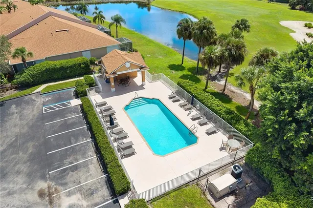 $459,000 | 1953 Crestview Way, Unit 161, Naples, FL 34119