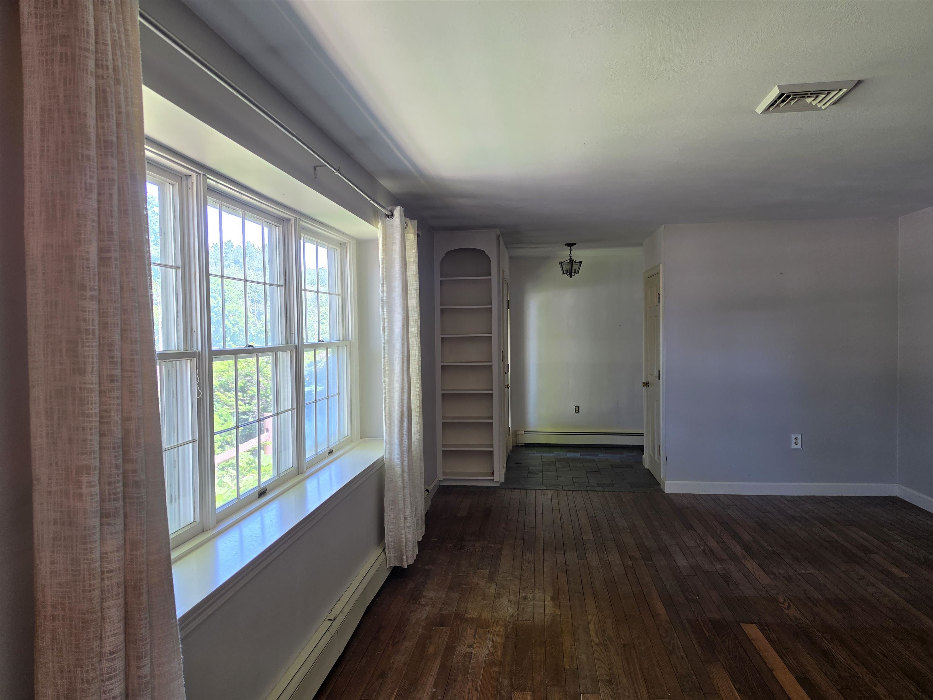 51 Eastern Avenue Rochester, NH 03867 - Photo 20 of 45