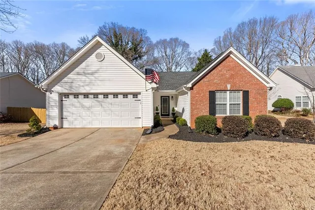 $379,900 | 5740 Rolling Meadow Lane, Flowery Branch, GA 30542