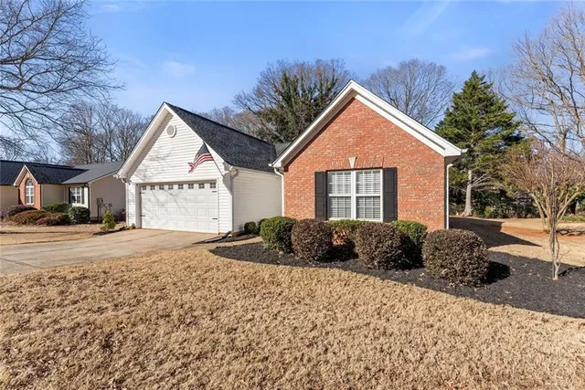 $379,900 | 5740 Rolling Meadow Lane, Flowery Branch, GA 30542