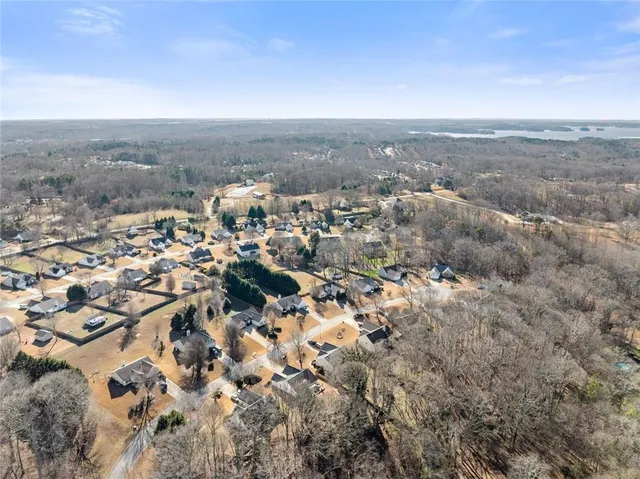 $379,900 | 5740 Rolling Meadow Lane, Flowery Branch, GA 30542