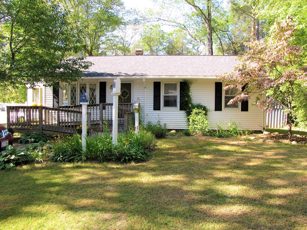 195 New Boston Road Sturbridge, MA 01566 - Photo 1 of 17