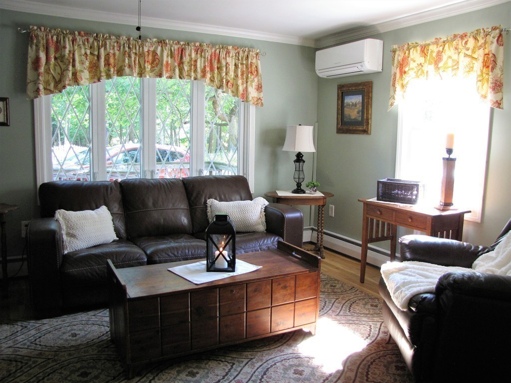 195 New Boston Road Sturbridge, MA 01566 - Photo 5 of 17