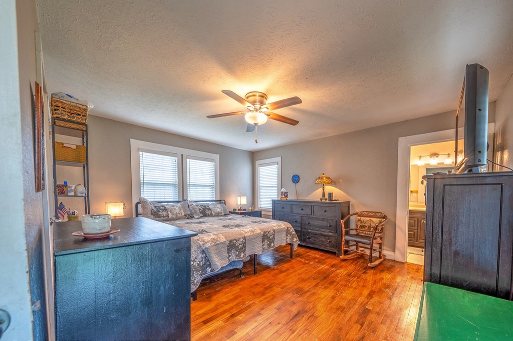 105 Bypass Road Morganton, GA 30560 - Photo 26 of 40 Master Bath with shower