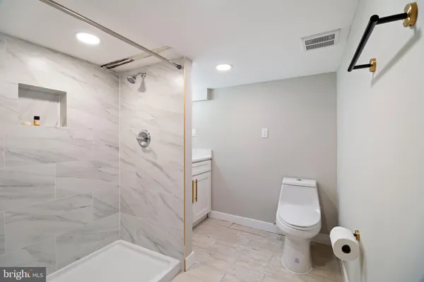 $1,395,000 | 801 East Capitol Street Southeast, Washington, DC 20003
