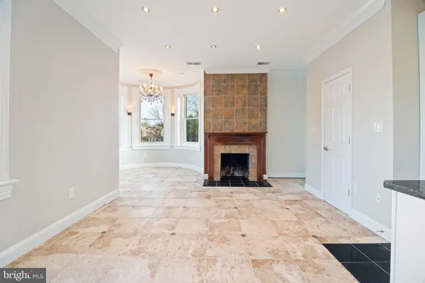 $1,395,000 | 801 East Capitol Street Southeast, Washington, DC 20003