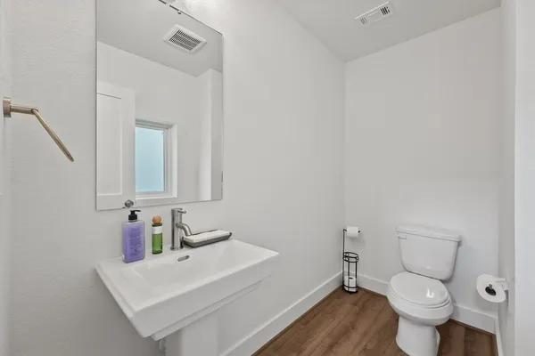 $4,200 | 1517 Vermont Street, Unit D, Houston, TX 77006
