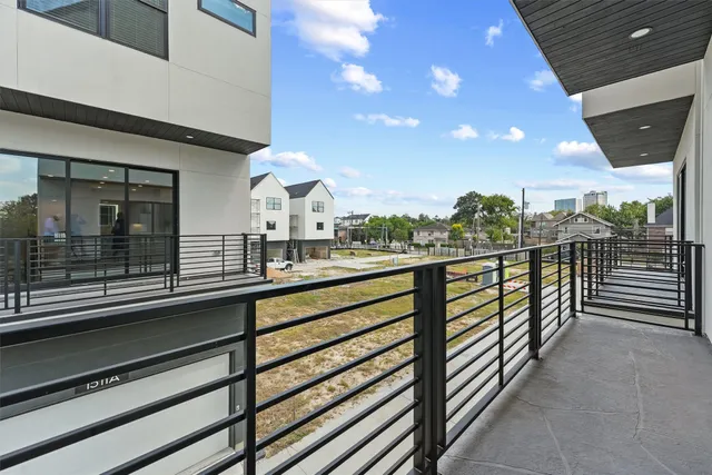 $4,200 | 1517 Vermont Street, Unit D, Houston, TX 77006