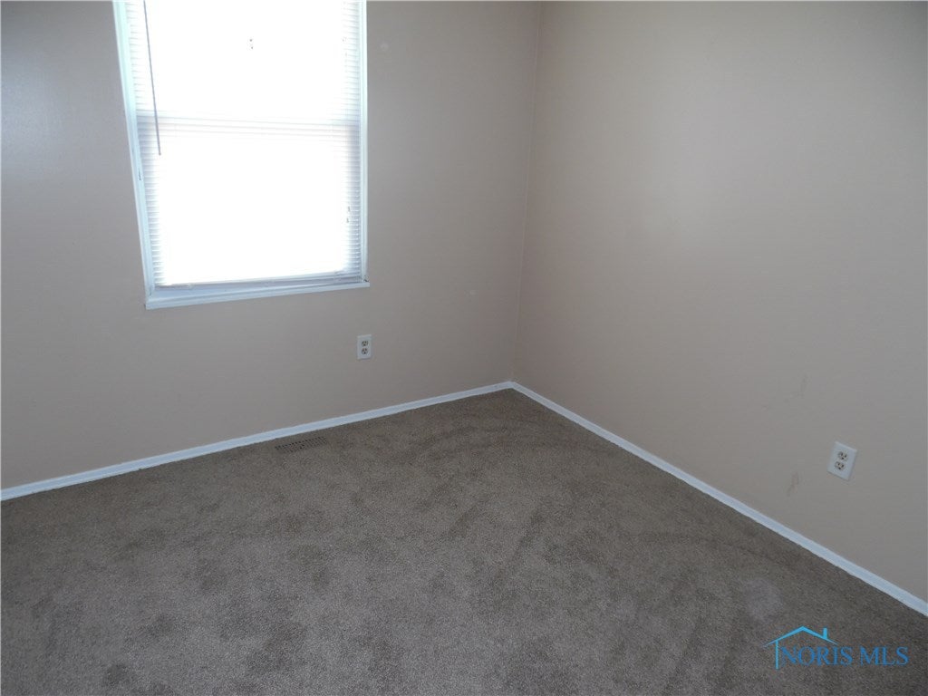 327 Ivanhill Road Toledo, OH 43615 - Photo 14 of 20 Gallery Image 14