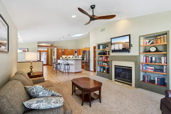 $749,900 | 106 Aspen Glen Drive, Spring Green, WI 53588