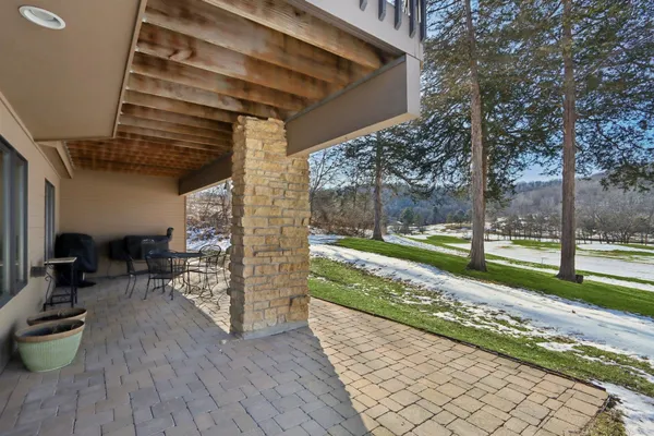 $749,900 | 106 Aspen Glen Drive, Spring Green, WI 53588