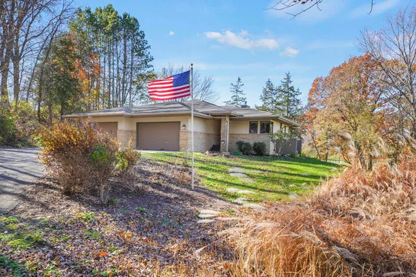 $749,900 | 106 Aspen Glen Drive, Spring Green, WI 53588