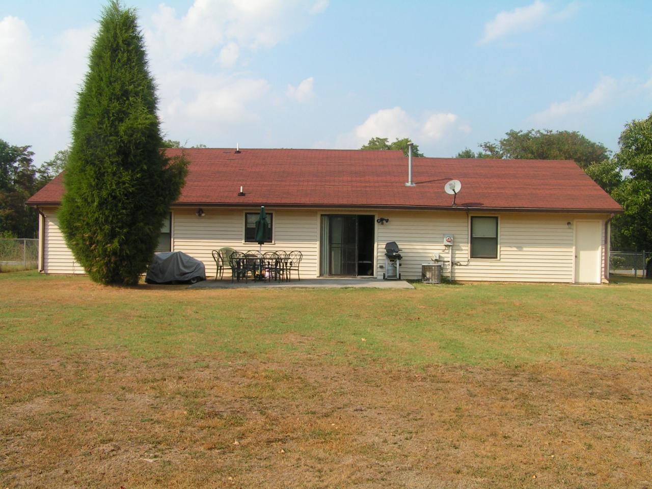 1702 Andrews Road Northwest Roanoke, VA 24017 - Photo 11 of 12 Rear of Home