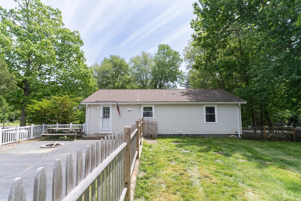 70 McDonald Road Wilmington, MA 01887 - Photo 14 of 27