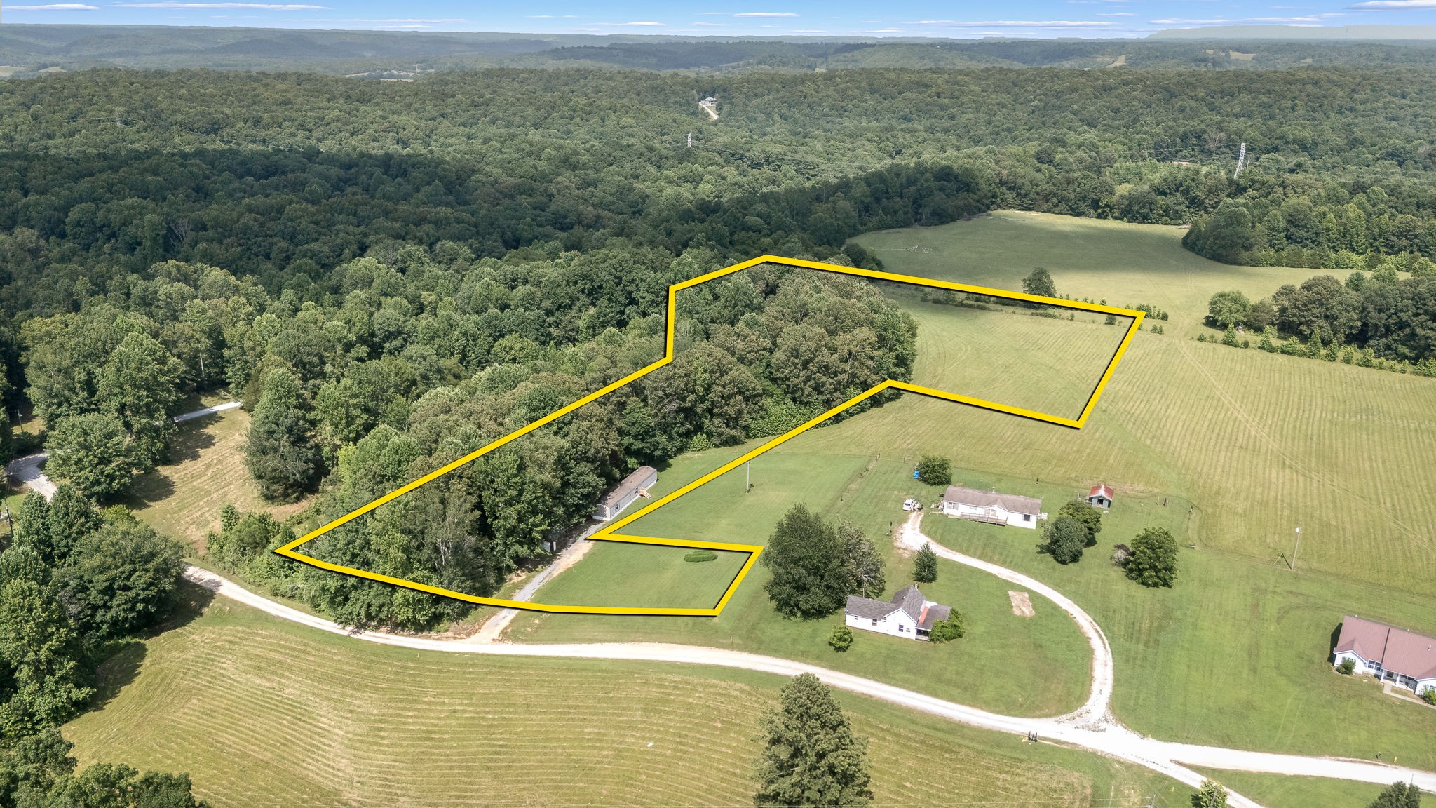 10 Light Lane Kelso, TN 37348 - Photo 3 of 41