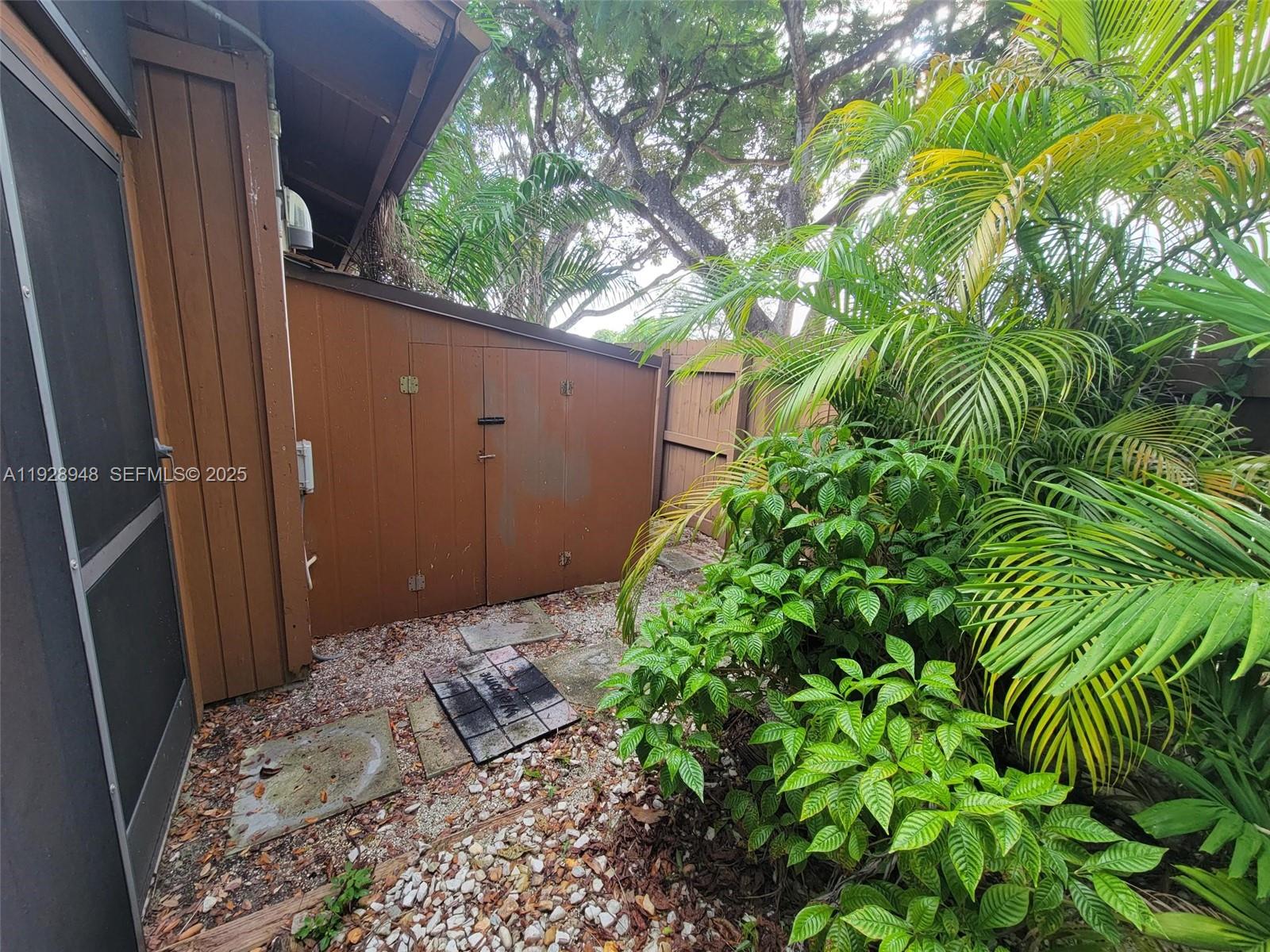 11375 Southwest 112th Cir Lane South Miami, FL 33176 - Photo 48 of 55