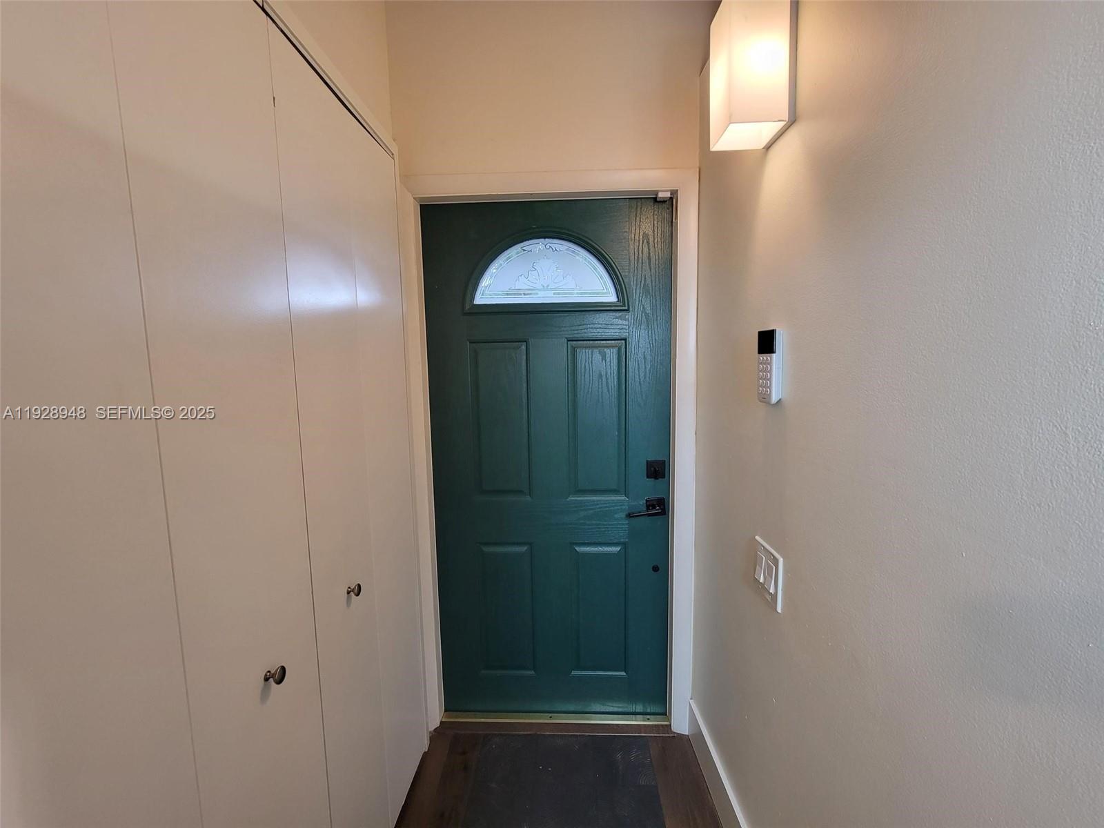 11375 Southwest 112th Cir Lane South Miami, FL 33176 - Photo 8 of 55