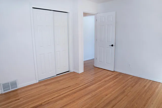 $284,900 | 1176 Lawson Avenue East, St. Paul, MN 55106