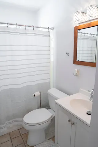 $284,900 | 1176 Lawson Avenue East, St. Paul, MN 55106