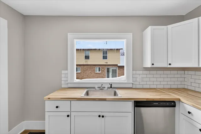 $275,000 | 1111 Ionia Avenue Southwest, Grand Rapids, MI 49507