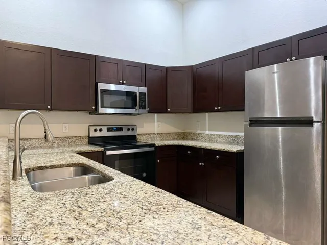 $1,850 | 2408 Nobel Avenue South, Unit 2410, Lehigh Acres, FL 33973