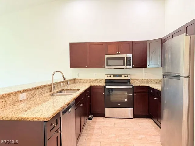 $1,850 | 2408 Nobel Avenue South, Unit 2410, Lehigh Acres, FL 33973