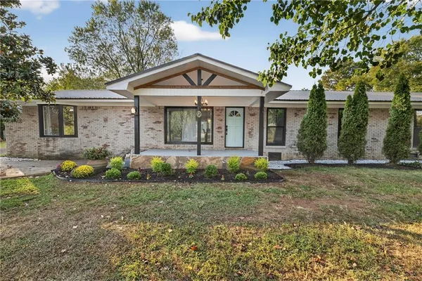 $460,000 | 1943 Rome Road Southwest, Calhoun, GA 30701