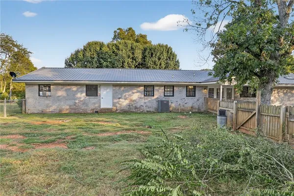 $460,000 | 1943 Rome Road Southwest, Calhoun, GA 30701