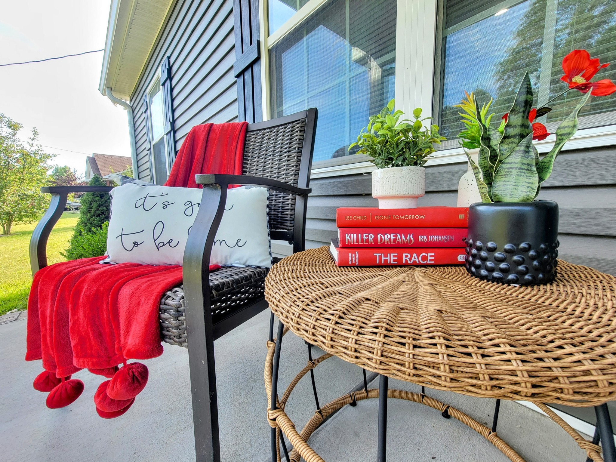 961 Big Springs Road Charlotte, TN 37036 - Photo 3 of 50 Read a good book or listen to the birds sing from your front porch oasis.