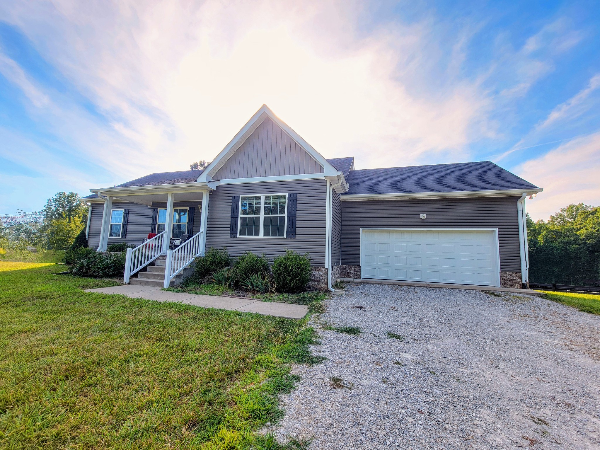 961 Big Springs Road Charlotte, TN 37036 - Photo 49 of 50 Another view of your home from the driveway.