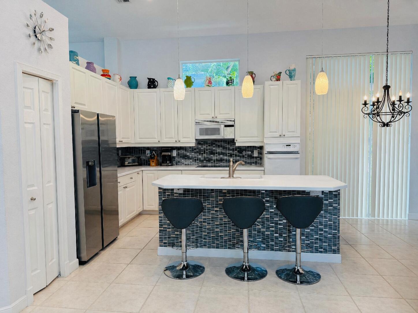 4285 Northwest 62nd Road Boca Raton, FL 33496 - Photo 5 of 39 Kitchen
