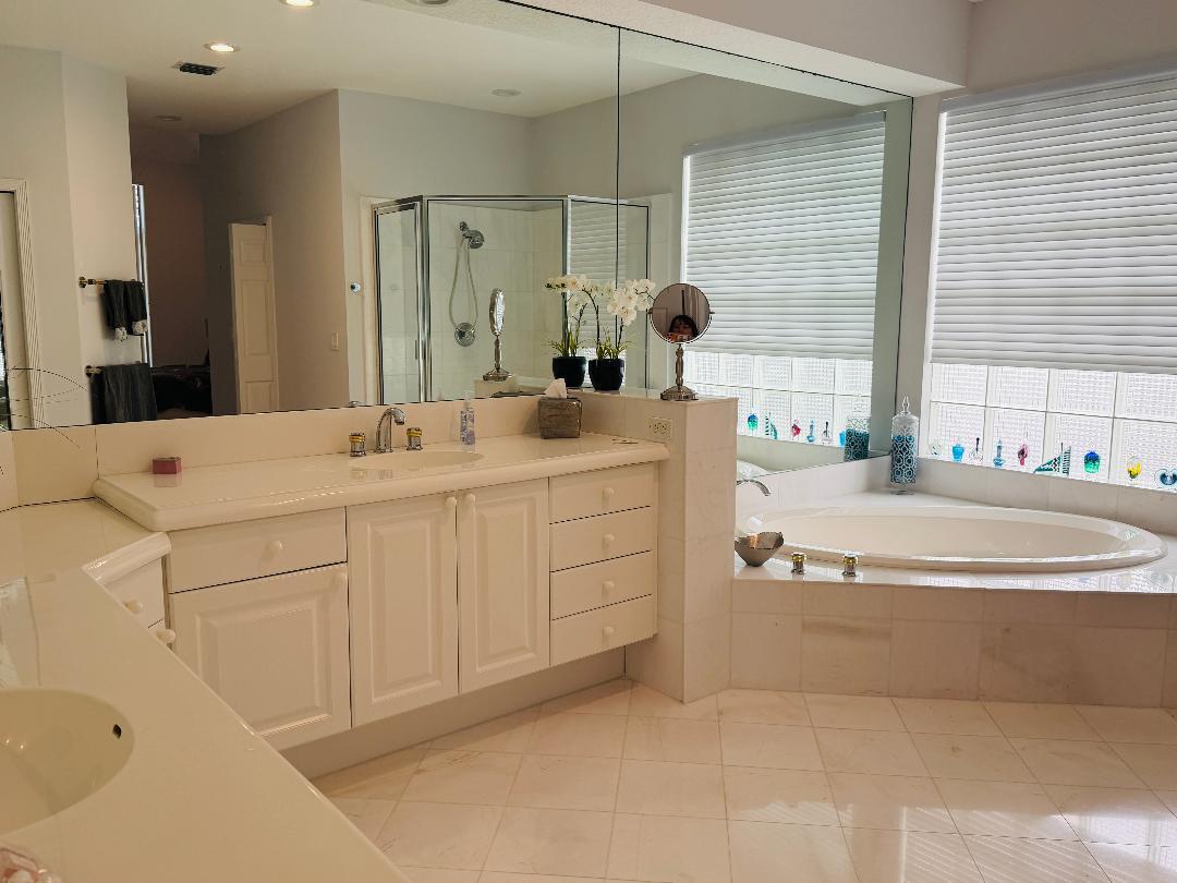 4285 Northwest 62nd Road Boca Raton, FL 33496 - Photo 9 of 39 Primary Bathroom