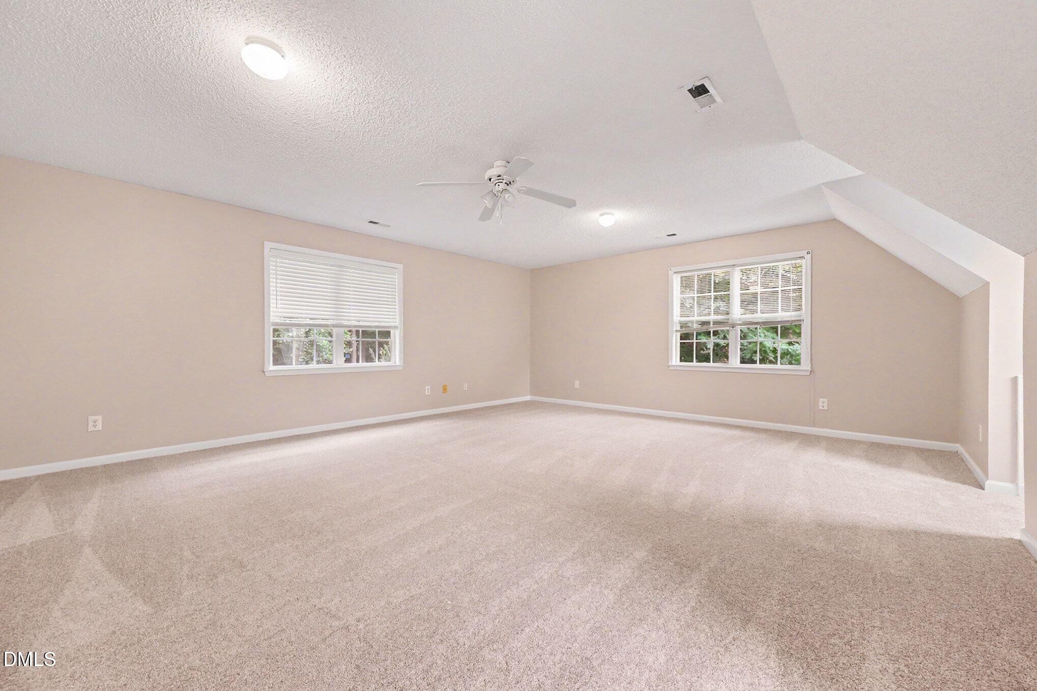 8405 Ridgebury Road Raleigh, NC 27603 - Photo 20 of 38 019_file_1588