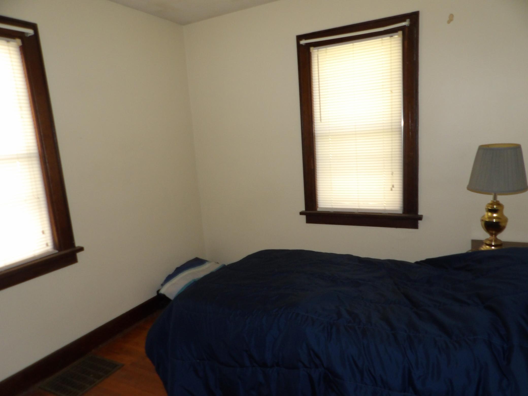 1204 4th Avenue Northwest Austin, MN 55912 - Photo 4 of 9