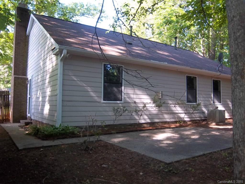8701 Mission Hills Road Charlotte, NC 28227 - Photo 14 of 15