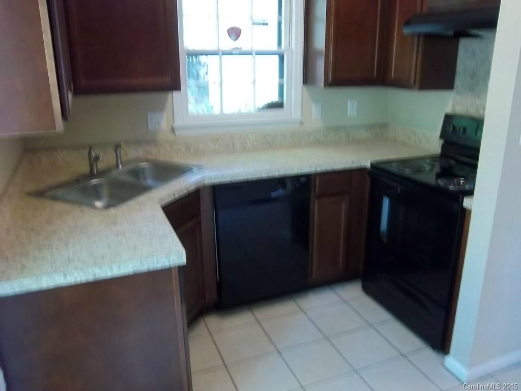 8701 Mission Hills Road Charlotte, NC 28227 - Photo 5 of 15