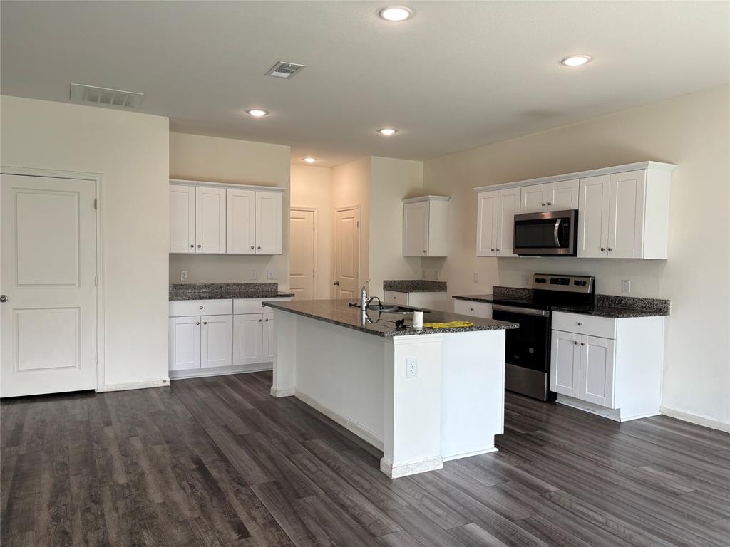 6229 Old Bridge Way Forney, TX 75126 - Photo 8 of 21