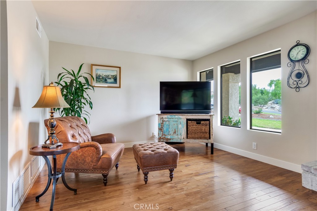 2429 Cliff Road Upland, CA 91784 - Photo 17 of 44 Family Room extended sitting area