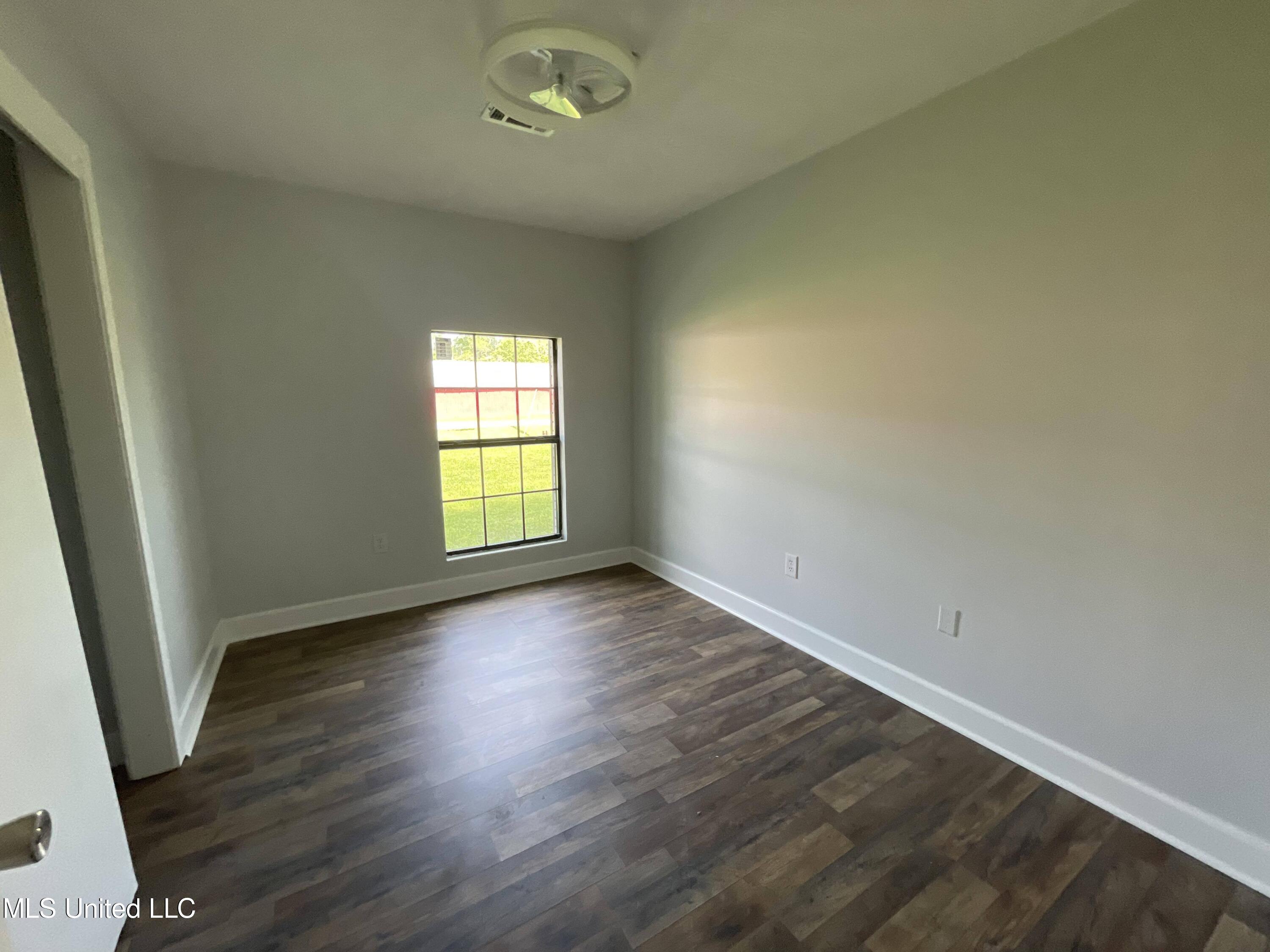 3831 Henderson Road Byram, MS 39212 - Photo 33 of 44 received_363524156706369