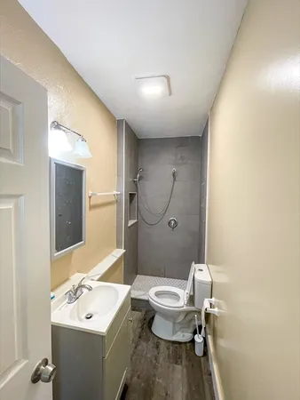 $2,500 | 15 8th Avenue, Unit A, Haverhill, MA 01830