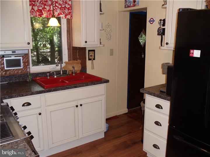 117 Upper Park Road Mount Laurel, NJ 08054 - Photo 11 of 23 Kitchen