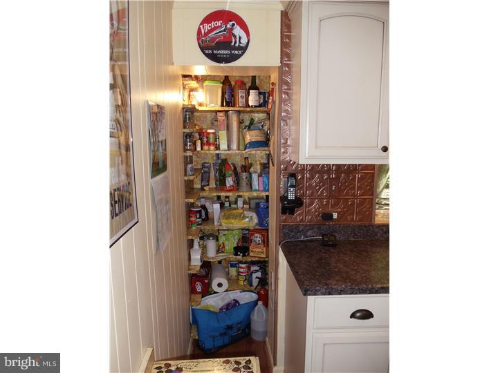 117 Upper Park Road Mount Laurel, NJ 08054 - Photo 12 of 23 Pantry