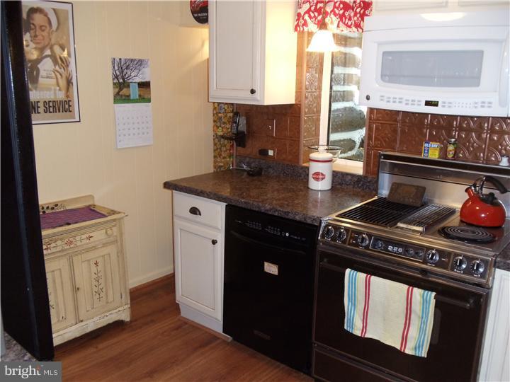117 Upper Park Road Mount Laurel, NJ 08054 - Photo 9 of 23 Kitchen