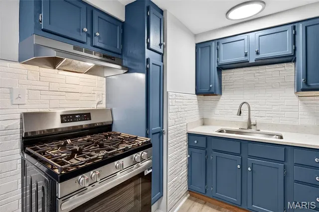 $136,500 | 19 Marquette Drive, Florissant, MO 63031