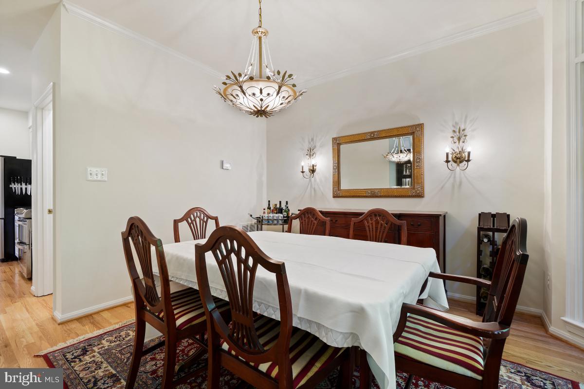 11433 Hollow Timber Way Reston, VA 20194 - Photo 13 of 45