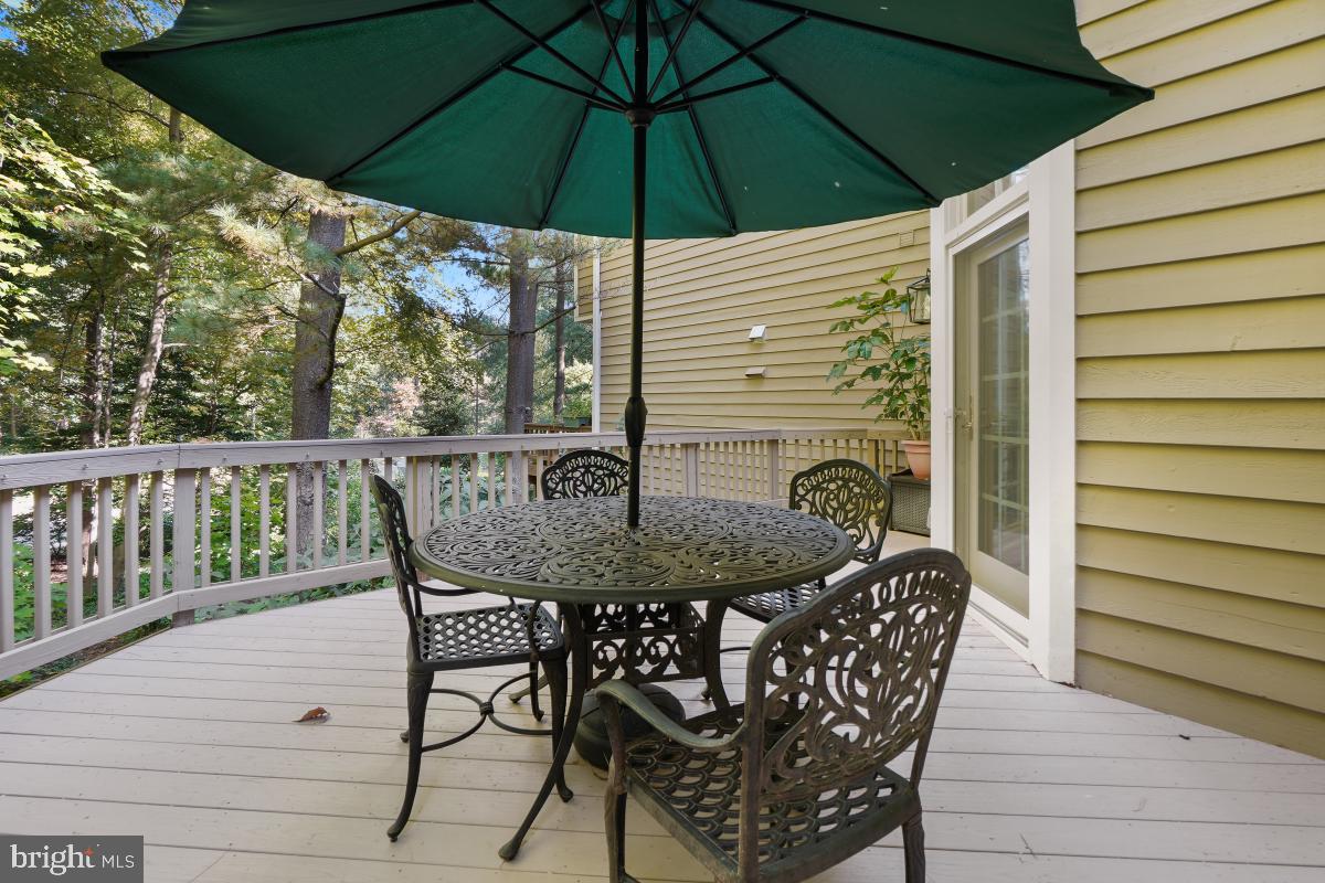 11433 Hollow Timber Way Reston, VA 20194 - Photo 21 of 45