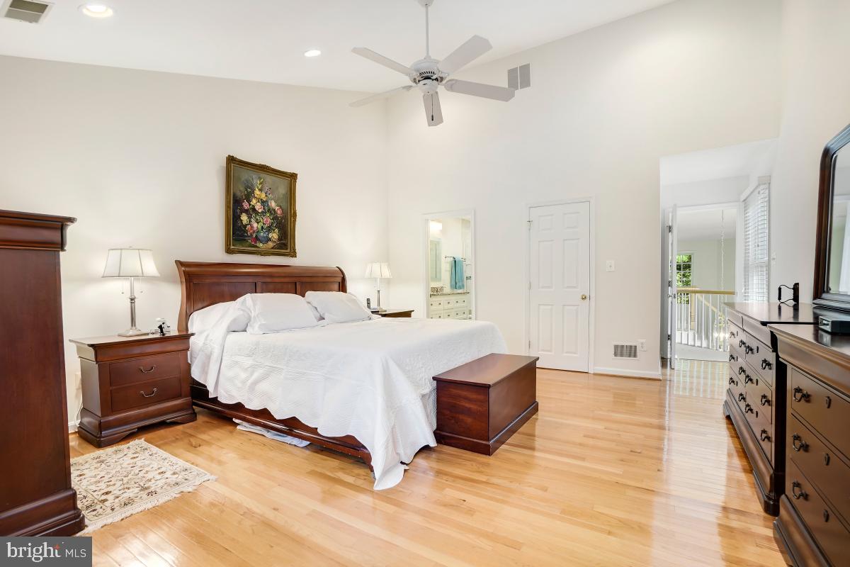 11433 Hollow Timber Way Reston, VA 20194 - Photo 26 of 45