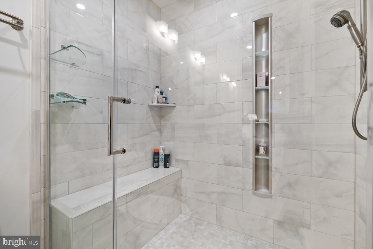 11433 Hollow Timber Way Reston, VA 20194 - Photo 29 of 45