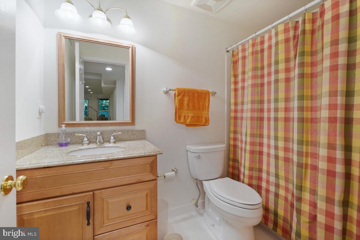 11433 Hollow Timber Way Reston, VA 20194 - Photo 42 of 45
